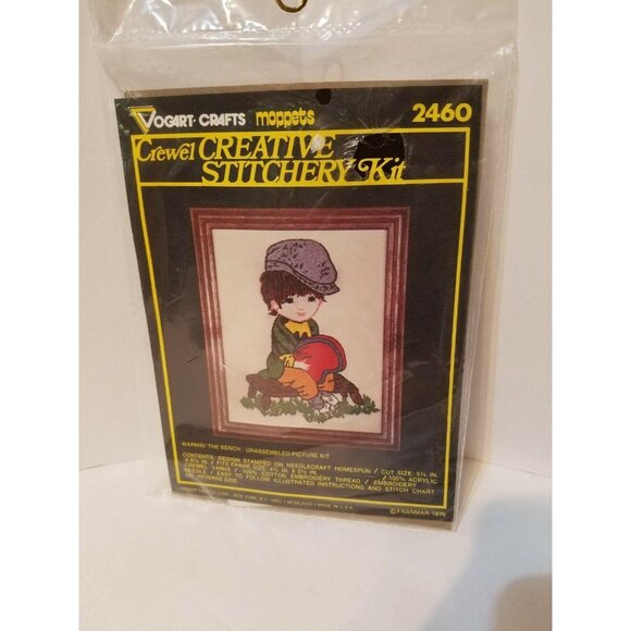 Moppets Warmin' The Bench Vogart Crafts Crewel Creative Stitchery Kit Football - Picture 1 of 5